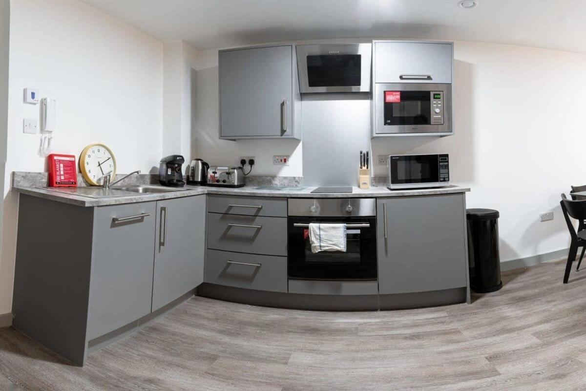 Contemporary 1 Bed Apartment In Central Liverpool Dış mekan fotoğraf